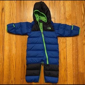 NWT North face Bunting suit